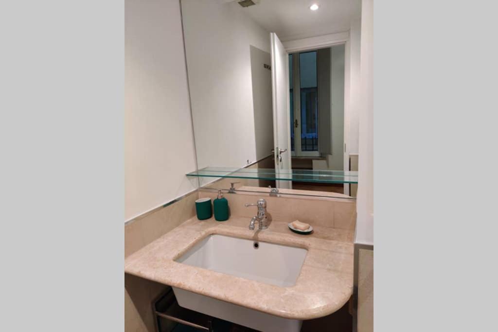 Lanza Tomasi Apartment - Centre Róma Kültér fotó
